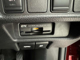 ETC車載器付きです。高速道路の料金所もスムーズに通過できます。