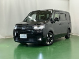 新しいハイブリッドシステムe:HEVは市街地走行では電気自動車に近いハイブリッドシステムでモーターが主役で走行します。充電の為にエンジンが始動しても優れた遮音性能で車内はとても静かで快適です