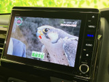 停車中に、地上デジタル放送を楽しめるTV機能。長距離移動の休憩時間に、映画やドラマを鑑賞できます。快適な時間を過ごせる一台です。