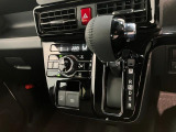 クルマの状態と評価点数を開示し、図解で表示いたしております。車両状態検査書はこちらの車両ページで閲覧できます。(※一部評価書が未設置の車両がある場合がございます)