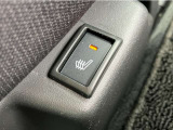 冷えが気になる方にもうれしい、運転席&助手席シートヒーター。