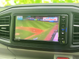 テレビ番組を画面で楽しめる装備です。停車中の待ち時間などに映像を視聴でき、車内で過ごす時間を快適に過ごす際にも役立ちます。利用場面に合わせてご活用ください。