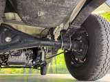 お車を安心してお乗りいただく為には、足回りの定期点検が欠かせません。サービスサポート(有償保証)では無料点検もご提供しており、安心のカーライフをお過ごしいただけるサポート体制が整っています。
