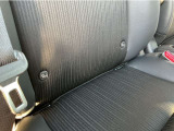 ISOFIX(後部座席)両サイド。小さなお子様のチャイルドシートを安心に取り付けできます☆