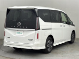 セレナ 1.4 e-4ORCE ハイウェイスターV 4WD 4WD 修復歴無し
