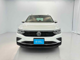 VWは小さな車も、大きな車も、平等です。クラスによって品質や安全性に差を付けない。ボディ剛性と精度、重厚なドアの音はどの車種も共通です。是非一度体感してみて下さい。