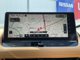 12.3インチワイドディスプレイを採用。NissanConnect サービスの多様なコンテンツを提供します。HDMI端子にポータブルブルーレイ/DVDプレイヤーなどの機器を接続することで、映像や音声を視聴できます