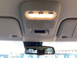 カープレシャスではご納車後もお客様に安心しておクルマにお乗り頂くため、【2か月又は2,000km】の保証をお付けしております!当社は保証金額をお支払い総額に含ませていただいております!