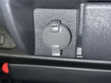 シガーソケット用の充電器が使用可能です!