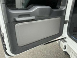 車検や点検でご入庫の際には、メルセデス・ベンツの最新の代車を無料でご利用頂けます。気になるモデル・乗ってみたいお車などございましたら是非ご相談ください!(事前予約が必要です)