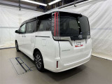走りにこだわりながら収納力も持ち合わせたお車です。