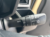 【オートライト(AUTO)】外の明るさをシステムが感知して、自動でヘッドライトが点灯します!ヘッドライトをつけ忘れを防ぐ便利機能です。
