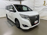 広々とした車内空間に優れた燃費性能。更にデザインも上質で人気のお車です!