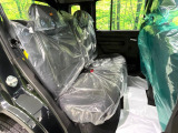 高品質なオリジナルフロアマットもオプションにてご用意しております。お好きなデザインやカラーをお車に合わせて選んでいただくことができます♪