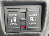 【両側パワースライドドア】スマートキーや運転席のスイッチで後席両側スライドドアの開閉が可能♪電動だから力を入れてドアを開ける必要が無く、小さなお子様でも簡単に開け閉めでき快適です♪