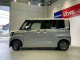 日産ディーラーならではの経験豊富な整備士が、お渡し前にきっちりと車検整備をさせていただいております。またお渡し後1ヶ月もしくは1000kmで、無料の点検整備を実施させていただきます。