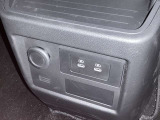 充電用のUSBポート付!