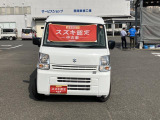 大きなフロントガラスで視界広々。従来の【ハロゲンヘッドランプ】です。(詳細はスタッフまで)