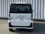 この度は、当店のお車をご覧いただきまして誠にありがとうございます。当店では全国販売・納車も行っております。県によって陸送費用は異なりますのでお気軽にお問い合わせください。
