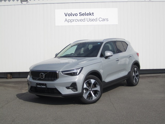 XC40 ウルトラ B4 AWD 4WD 