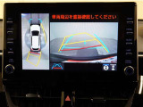 バックガイドモニターで、後方を確認しながら安心して駐車することができます。運転初心者も熟練者も必須の機能ですよ!