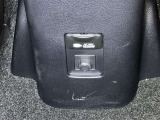 コンソールボックスの後ろにAC100V/1500Wのアクセサリーコンセントが付いています。