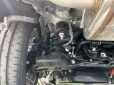 お車を安心してお乗りいただく為には、足回りの定期点検が欠かせません。サービスサポート(有償保証)では無料点検もご提供しており、安心のカーライフをお過ごしいただけるサポート体制が整っています。
