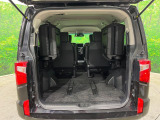 普段のお買い物や通勤、送迎等に十分な荷室スペースを確保しております。セカンドシートを倒すと、大きな荷物の積載も可能です♪