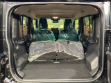 普段のお買い物や通勤、送迎等に十分な荷室スペースを確保しております。セカンドシートを倒すと、大きな荷物の積載も可能です♪