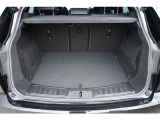 【ジャガーランドローバー新潟】では、インターネットに掲載をしていないお車や、今後入荷するお車などのご案内も積極的に行っておりますので、ご希望のお車等ございましたら、是非一度お電話下さい&rArr;025-290-7783