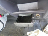 灰皿は未使用の禁煙車です。