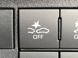 【スマートアシスト】走行中に前方の車両等を認識し、衝突しそうな時は警報とブレーキで衝突回避と被害軽減をアシスト。より安全にドライブをお楽しみいただけます。