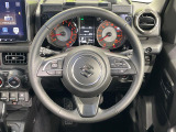 【ステアリングスイッチ】運転中、前方から目線をそらすことなく、オーディオ等の操作が可能な便利機能!安心&快適なドライブを演出してくれます♪
