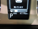 たとえばダイハツのお店にある、たくさんのスマアシ搭載車は、正常に作動する事をしっかり確認します。