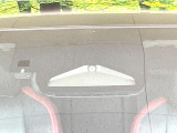 【トヨタセーフティセンス】走行中に前方の車両等を認識し、衝突しそうな時は警報とブレーキで衝突回避と被害軽減をアシスト。より安全にドライブをお楽しみいただけます。