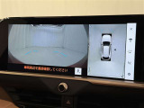 【フロントカメラ】運転席に座った状態で死角になりやすいクルマの前の様子まで確認でき安全ですね♪