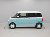 この中古車はルームクリーニングを施工をして展示しております。お客様が気持ちよくドライブして頂けるように一台一台丁寧に作業しています!是非店頭にてご確認ください。