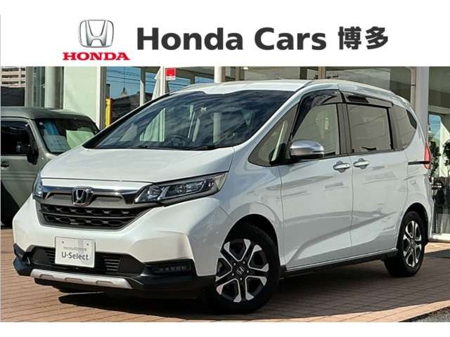 フリード 1.5 ハイブリッド クロスター 