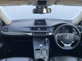 CT 200h バージョン C 本革シート 修復歴無し
