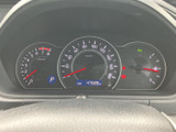 視認性の高いメーター類で、運転に必要な情報を的確に把握できます。運転状況を常に確認し、安全運転を心がけましょう。