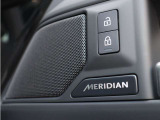 英国を代表するオーディオブランド、MERIDIANのサウンドシステムを搭載。クリアで臨場感のあるサウンドを車内全体に届け、日常のドライブからロングドライブまで音楽をより上質に楽しめます。