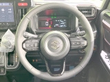 【純正革巻きステアリング】上質な革を使用することで、手にしっかり馴染みとても運転しやすいハンドルです♪
