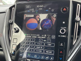 画面にはテレビ番組が表示され、停車中の休憩時間に映像を楽しめます。画面周辺には番組選択や音声などの項目が並び、停車中に使いたい機能を確認しやすい構成です。