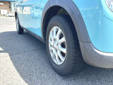 【届出(登録)済未使用車とは】自動車の分類では「新車」「中古車」この2種類しかありません。走行距離が100km未満かつ初度登録または初度届出された車両を「届出(登録)済未使用車」と呼んでいます。