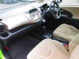 全車両総額販売!管轄陸運局(尾張小牧、春日井、一宮ナンバー)以外の登録の場合、別途登録料必要になります。