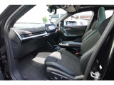 BMWの助手席に座るのもこれまた格別です☆