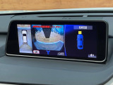 【パノラミックビューモニター】専用のカメラにより、上から見下ろしたような視点で360度クルマの周囲を確認することができます☆死角部分も確認しやすく、狭い場所での切り返しや駐車もスムーズに行えます。