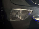 メルセデス・ベンツの定める厳しい基準をクリアしたお車のみをご案内させて頂きます。納車前整備はメーカー規定に基づき100項目以上にも及ぶ点検を熟練のメカニックによって行いご納車させて頂きます。