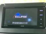 直感的なインターフェースを備えたナビ・オーディオシステムです。快適なドライブをサポートする、豊富な機能を備えています。操作性も高く、使いやすい設計となっています。