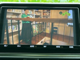 停車中にテレビや動画を楽しめるTV機能。休憩時間にリラックスした時間を過ごせます。